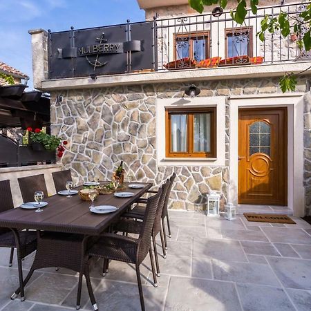 Villa Mulberry Milohnici Dış mekan fotoğraf