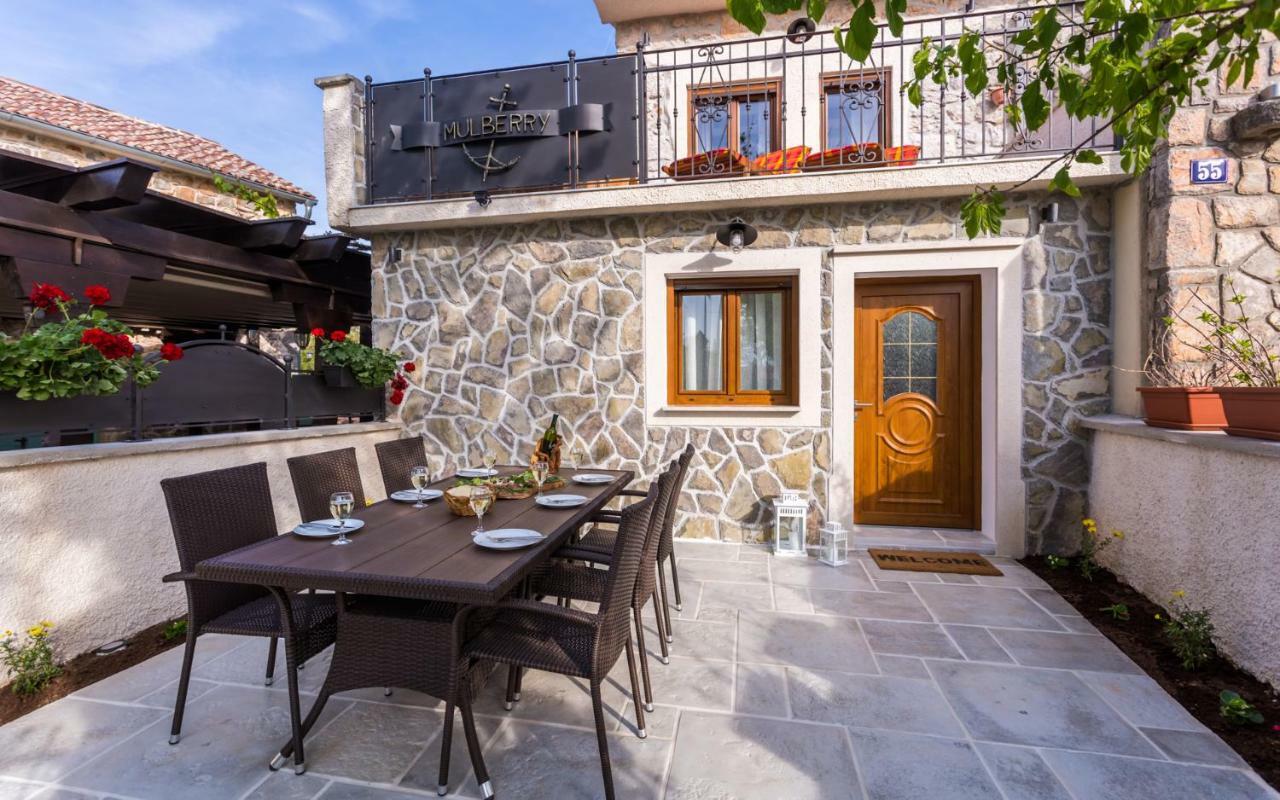Villa Mulberry Milohnici Dış mekan fotoğraf