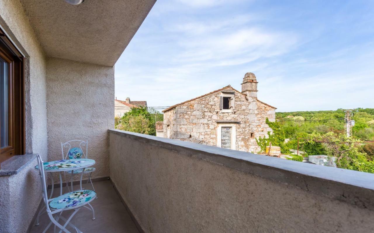 Villa Mulberry Milohnici Dış mekan fotoğraf