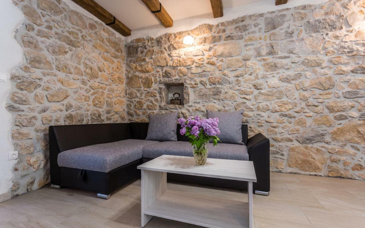 Villa Mulberry Milohnici Dış mekan fotoğraf